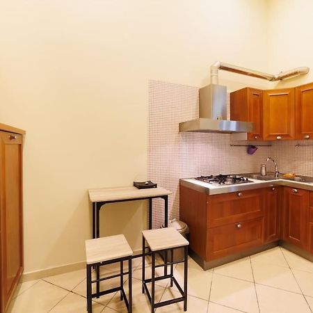 The San Gregorio Armeno Apartment By HouseinНаполи Екстериор снимка