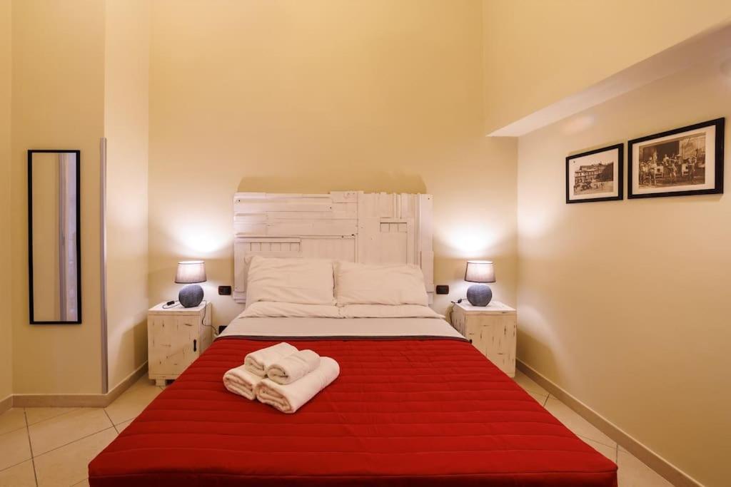 The San Gregorio Armeno Apartment By HouseinНаполи Екстериор снимка